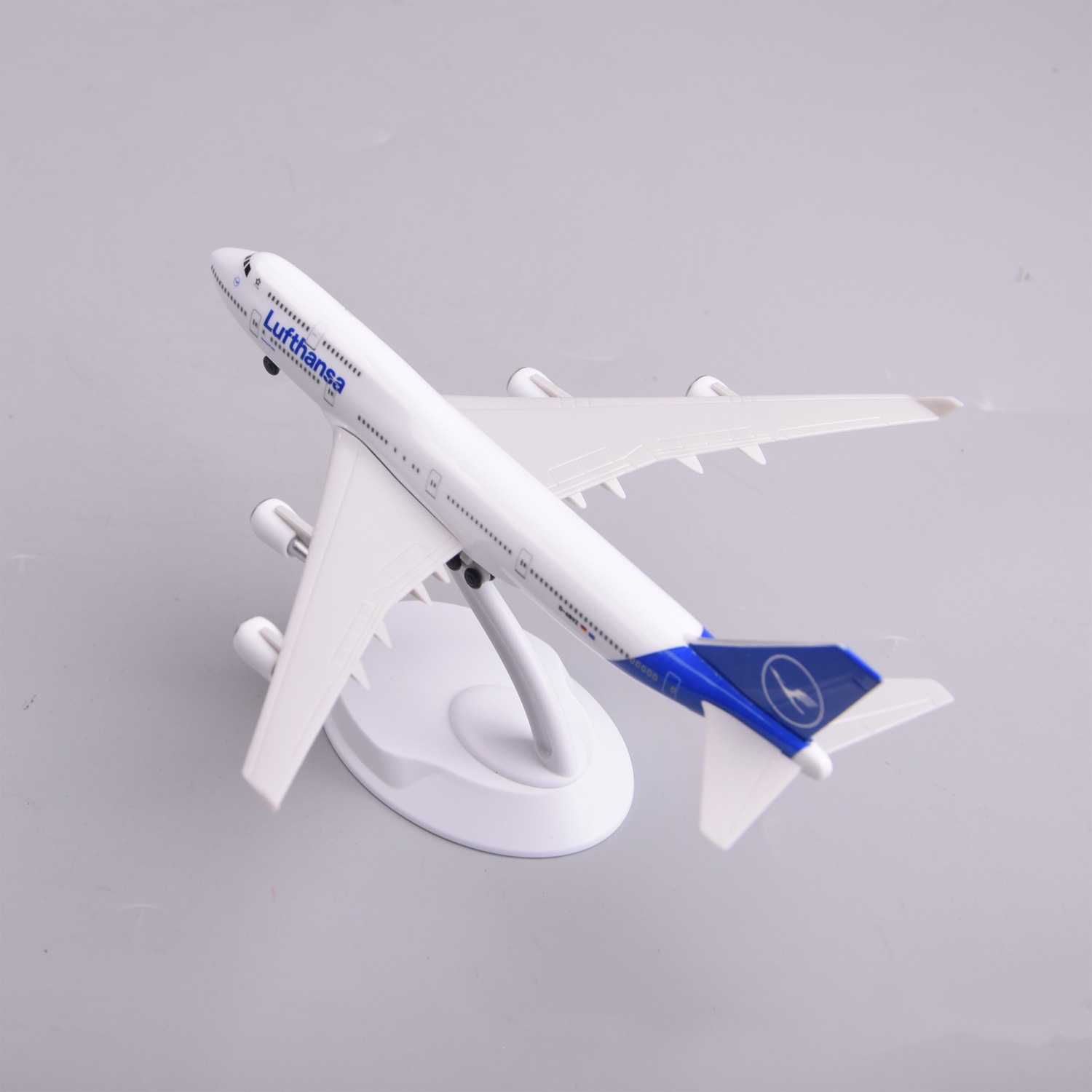เครื่องบินจำลองขนาด 20 ซม. รุ่ - Model Airplane Plastic บทวิจารณ์และราคา