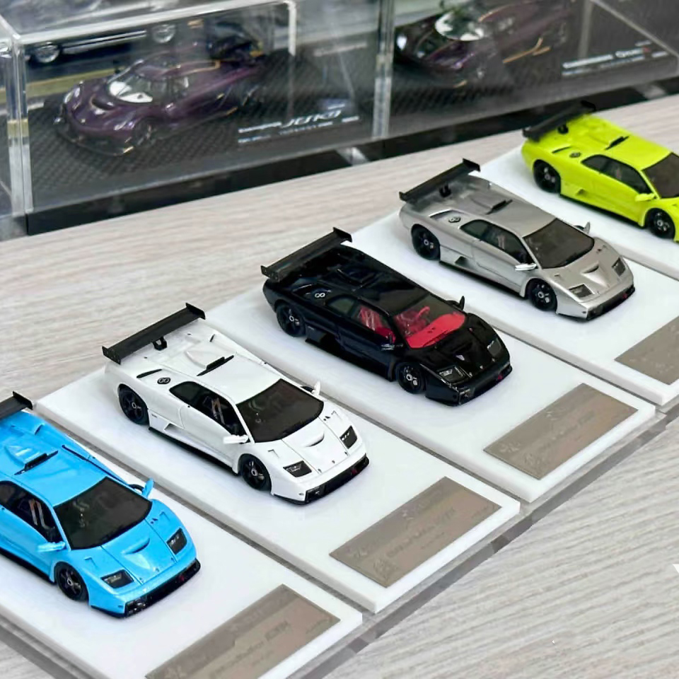 ฟิวเล่เม 1:64 ดิอาโบล โมเดลรถเ - Die Cast Car 1 64 บทวิจารณ์และราคา